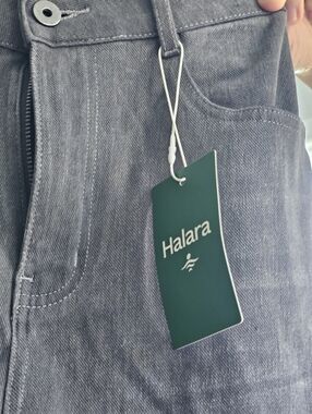 HALARA Flex High Wasted Pockets Charcoal Denim Jeans - Womens Small - NWT